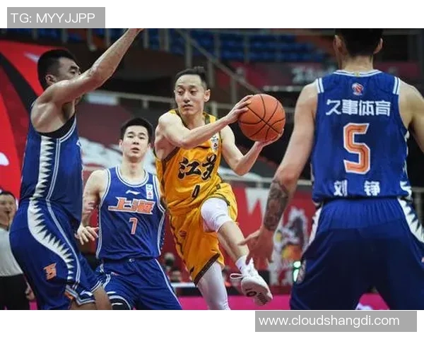 吴冠希的篮球之路:从青涩少年到CBA明星的成长故事与奋斗历程 吴冠希的篮球之路:从青涩少年到CBA明星的成长故事与奋斗历程